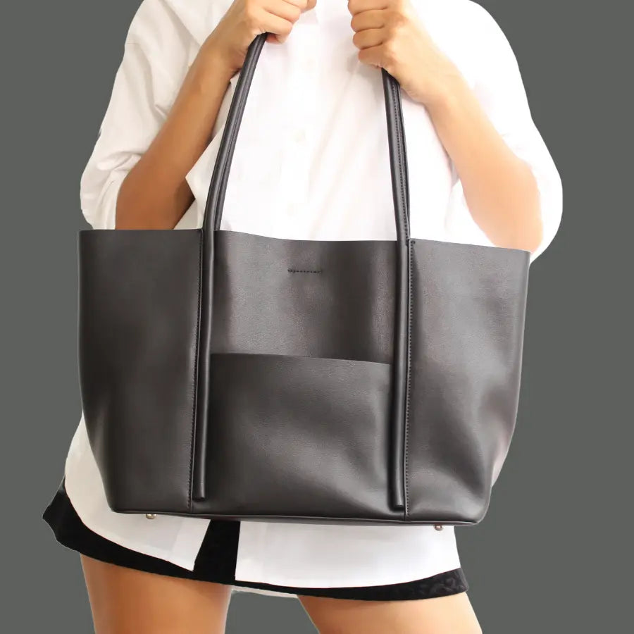 Handbag, Women Leather Bag, Roomy Bag, Top Handle Bag, Classic Leather Tote Bag for Everyday Use by Dioura Dioura