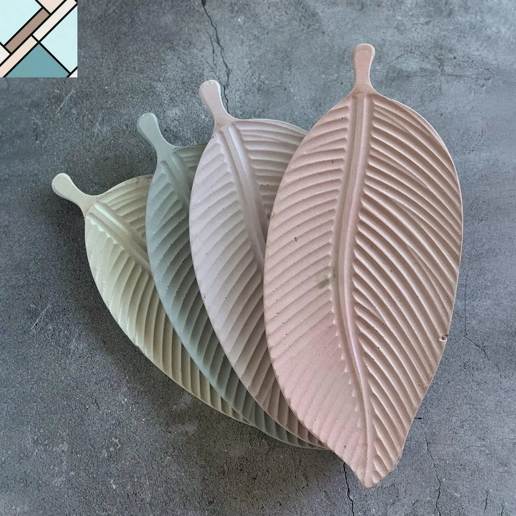 Leaf Concrete Tray UNO ATELIER