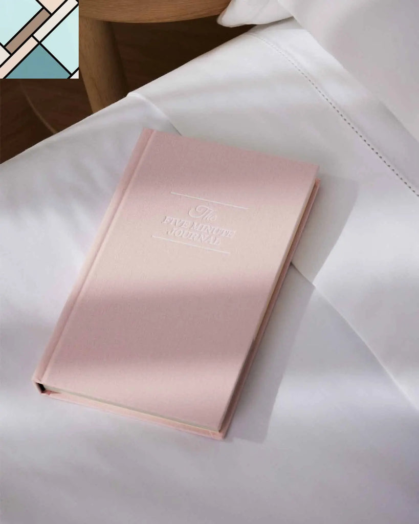 The Five Minute Journal - Blush Pink by Intelligent Change INTELLIGENT CHANGE