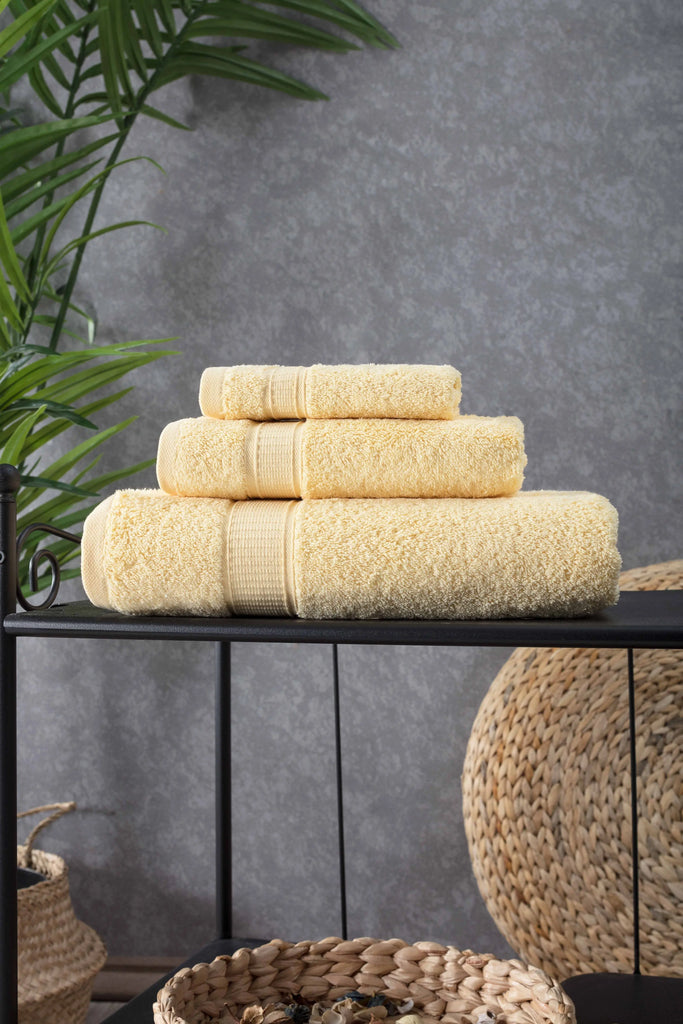 Turkish Cotton Bath Towel Set of 3 by La'Hammam La'Hammam